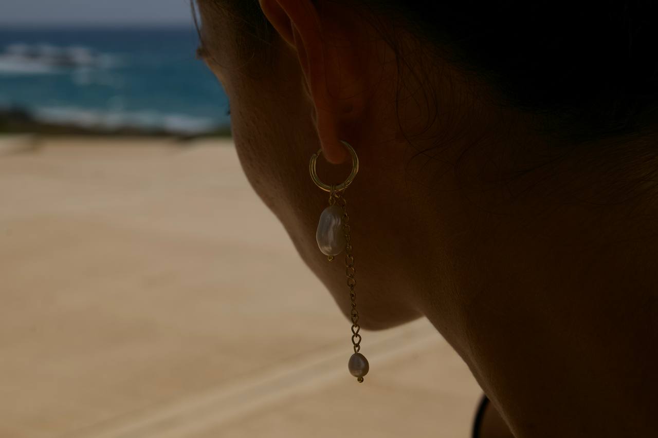 Pearl transformer earrings — Gold-Plated