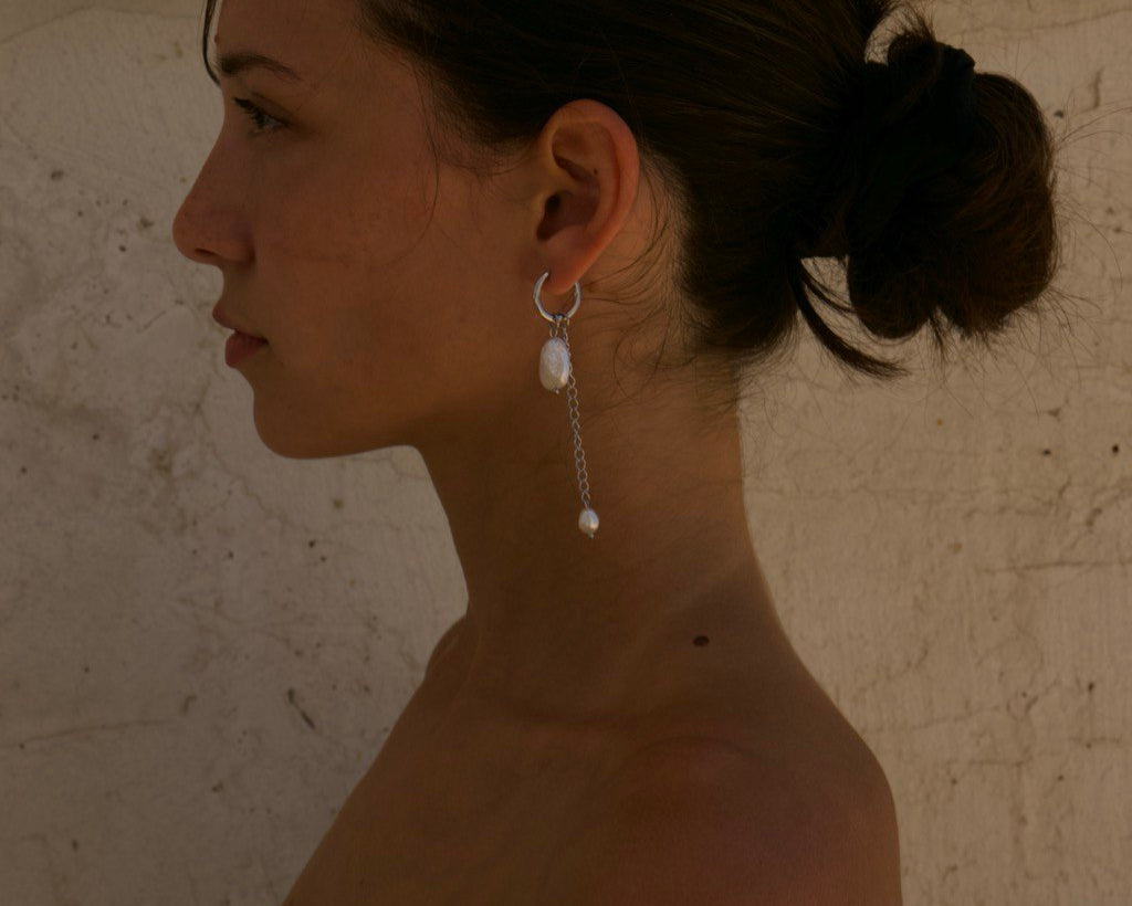 Pearl transformer earrings — Silver-Plated