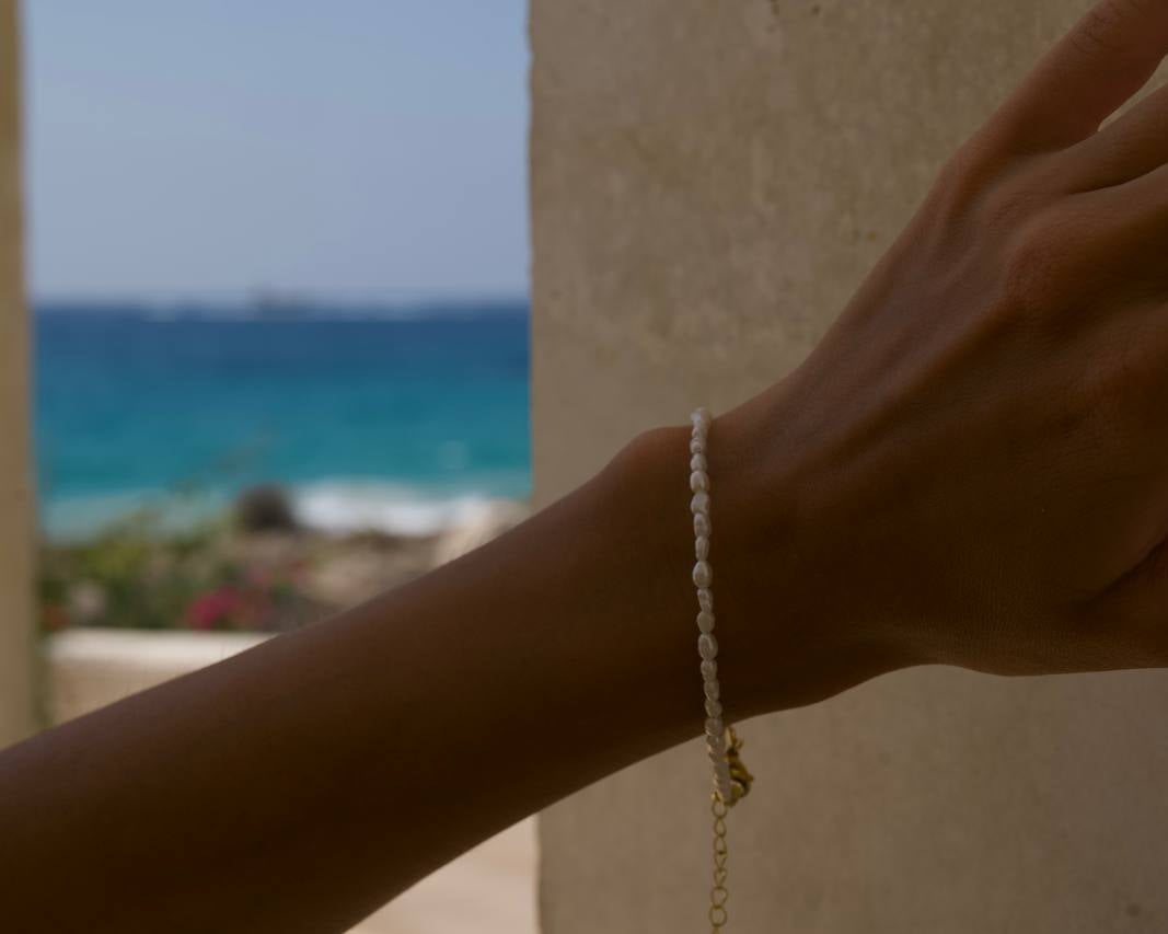 Mini pearl bracelet